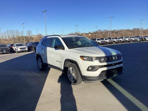 2022 Jeep Compass Latitude