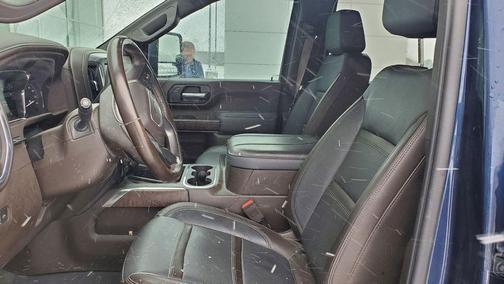 2023 GMC Sierra 2500 Denali