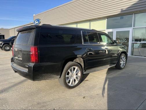 2019 Chevrolet Suburban Premier