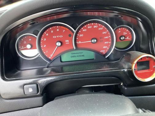 2006 Pontiac GTO Base