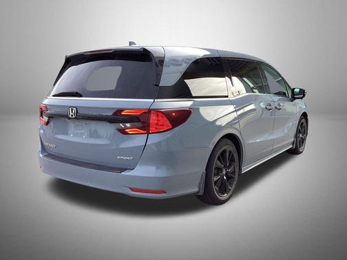 Sonic Gray Pearl 2024 Honda Odyssey Sport