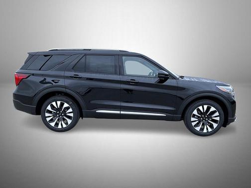 Agate Black Metallic 2026 Ford Explorer Platinum