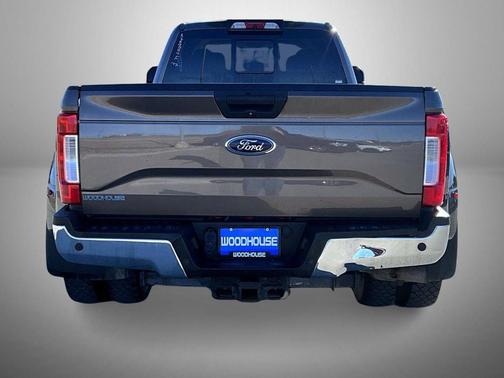 2017 Ford F-450 Lariat