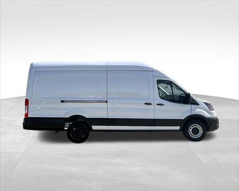 2022 Ford Transit-250 Base