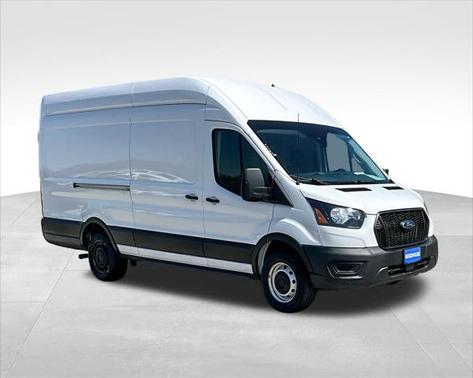 2022 Ford Transit-250 Base