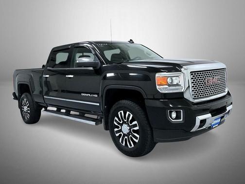 2015 GMC Sierra 2500 Denali