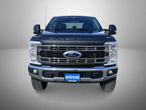 2026 Ford F-350 XLT