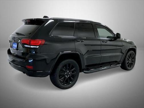 2017 Jeep Grand Cherokee Altitude