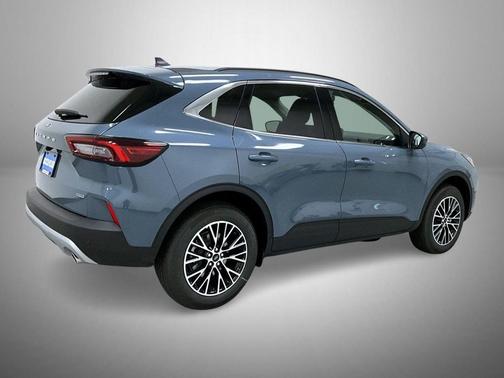 2026 Ford Escape PHEV SE