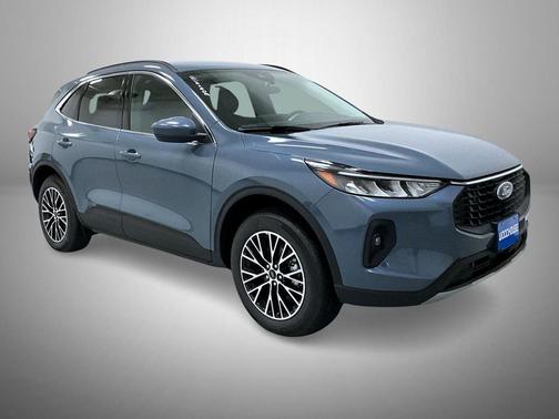 2026 Ford Escape PHEV SE