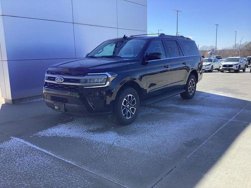 2024 Ford Expedition Max XLT