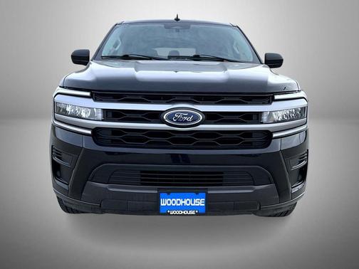 Black Metallic 2024 Ford Expedition Max XLT