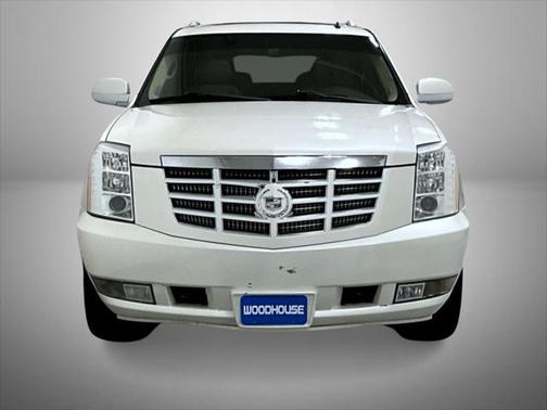 2011 Cadillac Escalade ESV Base