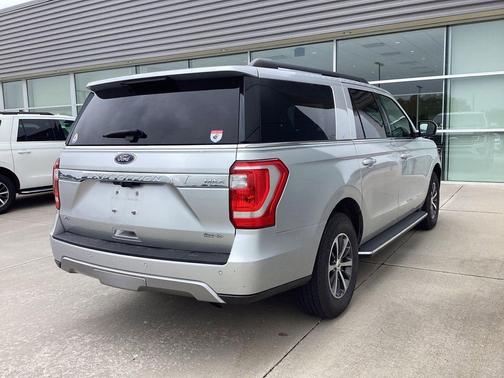 Ingot Silver Metallic 2018 Ford Expedition Max XLT