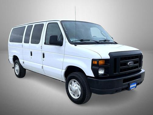 2012 Ford E350 Super Duty XL