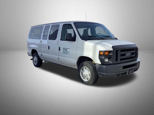 2012 Ford E350 Super Duty XL
