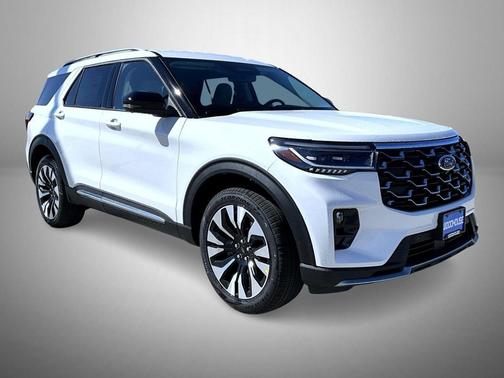 Star White Metallic Tri-Coat 2026 Ford Explorer Platinum