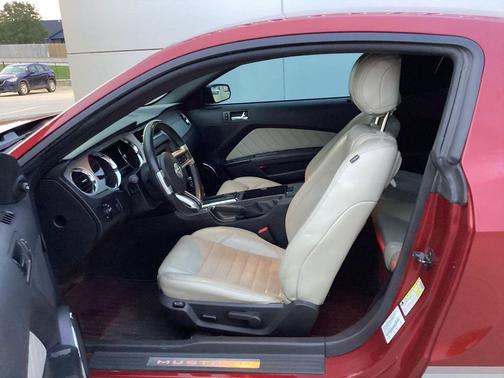 2014 Ford Mustang V6 Premium
