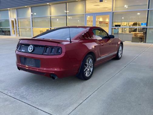 2014 Ford Mustang V6 Premium