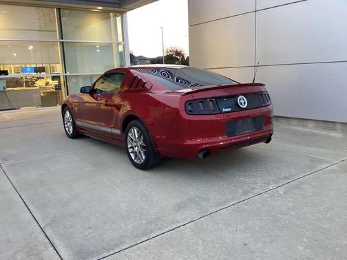 2014 Ford Mustang V6 Premium