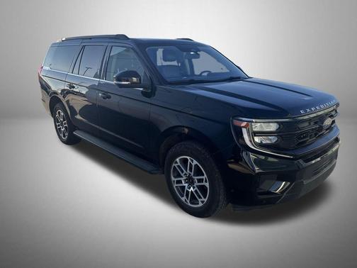 2025 Ford Expedition Max Active 4x4