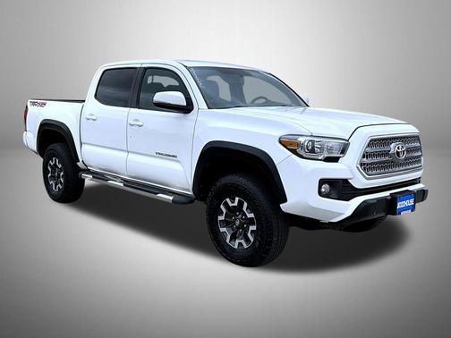 2016 Toyota Tacoma TRD Sport
