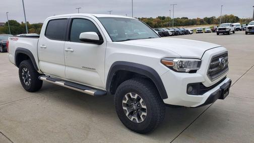 2016 Toyota Tacoma TRD Sport