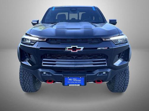 Black 2024 Chevrolet Colorado ZR2