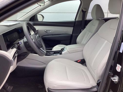 Phantom Black 2025 Hyundai TUCSON SEL