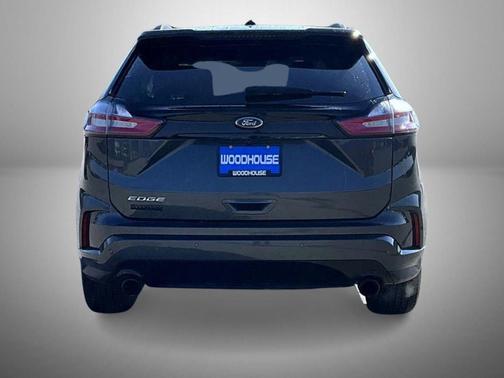 2020 Ford Edge ST