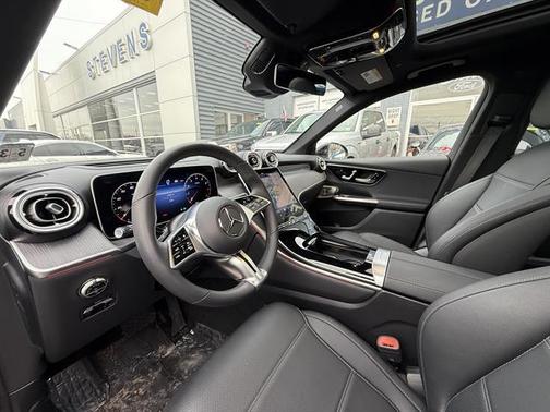 2025 Mercedes-Benz GLC 300 4MATIC