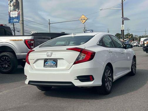 2017 Honda Civic EX