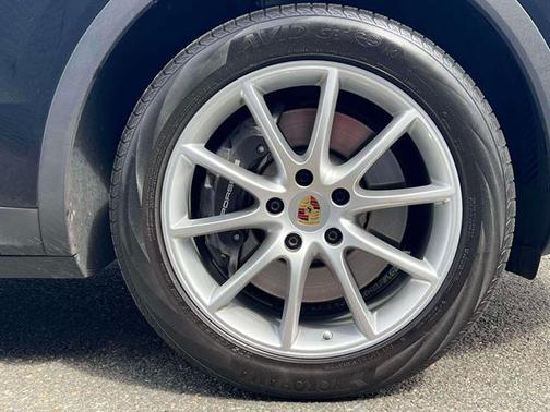2023 Porsche Cayenne Cayenne