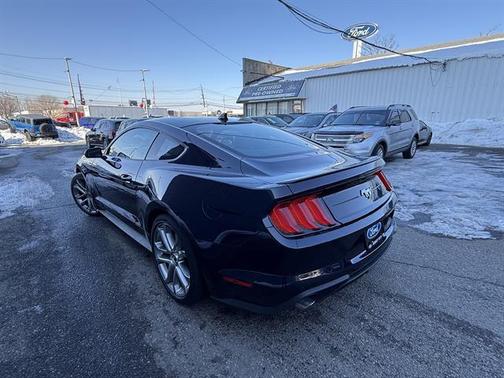 2021 Ford Mustang EcoBoost Premium