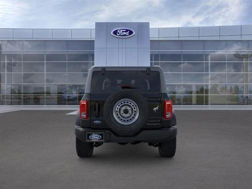 2026 Ford Bronco Base 2 Door 4x4