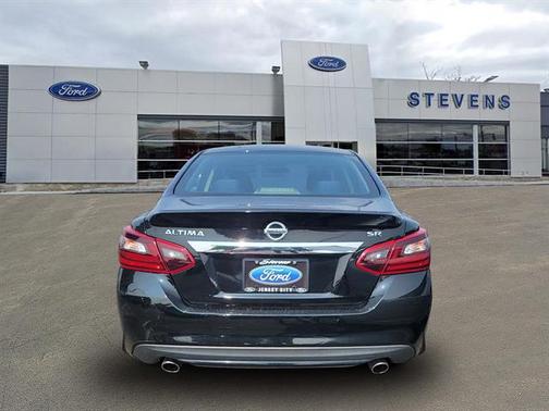 2017 Nissan Altima 2.5 SR