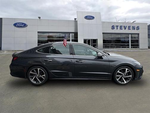 2022 Hyundai SONATA SEL Plus