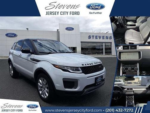 Fuji White 2017 Land Rover Range Rover Evoque SE