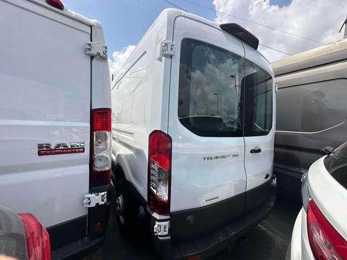 2022 Ford Transit-350 Base