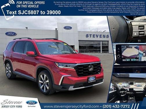 Radiant Red Metallic II 2025 Honda Pilot Elite