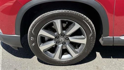 Radiant Red Metallic II 2025 Honda Pilot Elite