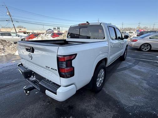 2024 Nissan Frontier SV