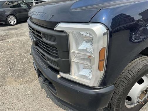 Antimatter Blue Metallic 2024 Ford F-350 XL