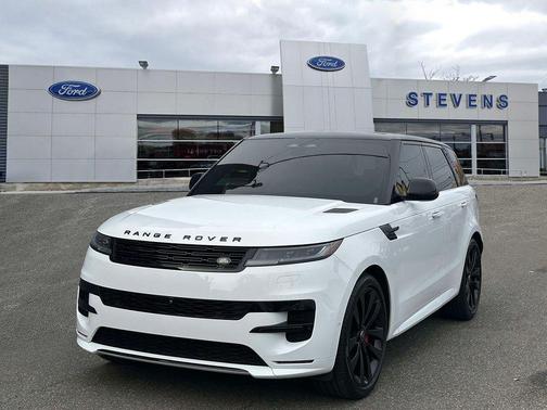 2024 Land Rover Range Rover Sport SE