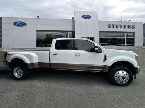 2022 Ford F-450 King Ranch