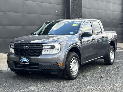 2023 Ford Maverick XL