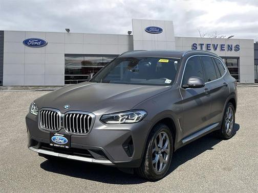 Dark Graphite Metallic 2023 BMW X3 xDrive30i