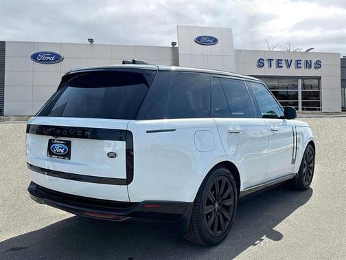 2023 Land Rover Range Rover P400 SE