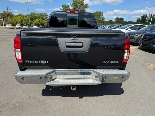 2016 Nissan Frontier SV