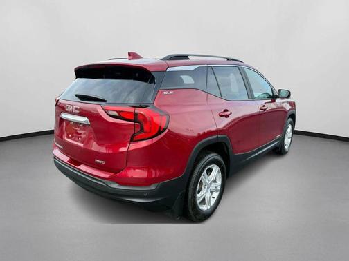 Red Quartz Tintcoat 2021 GMC Terrain SLE